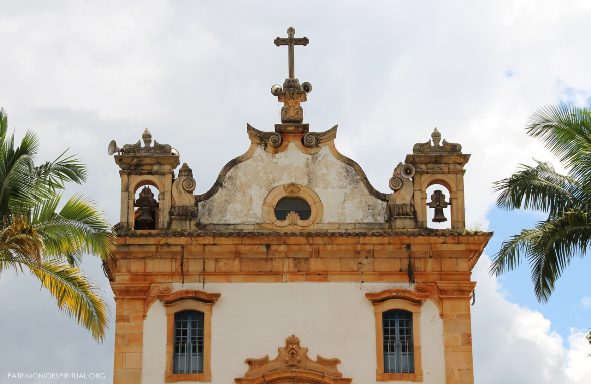 matriz santo antonio mateus leme